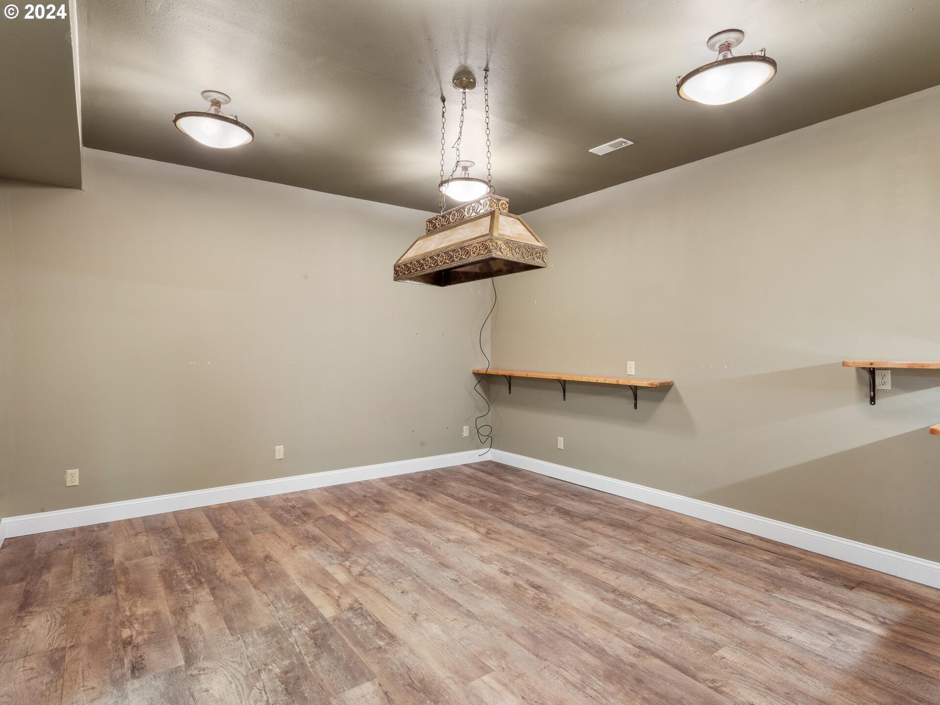 5505 Northeast 282nd Avenue Camas, WA 98607 - Photo 33 of 43