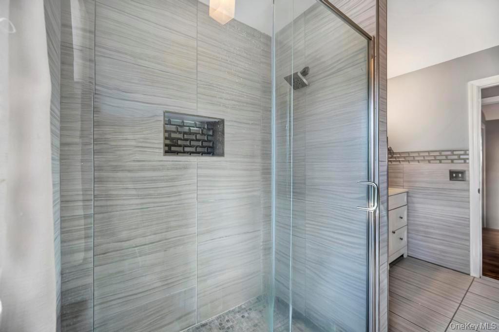 16 Jerome Road Sound Beach, NY 11789 - Photo 20 of 34