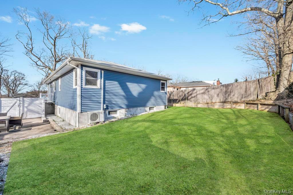 16 Jerome Road Sound Beach, NY 11789 - Photo 31 of 34