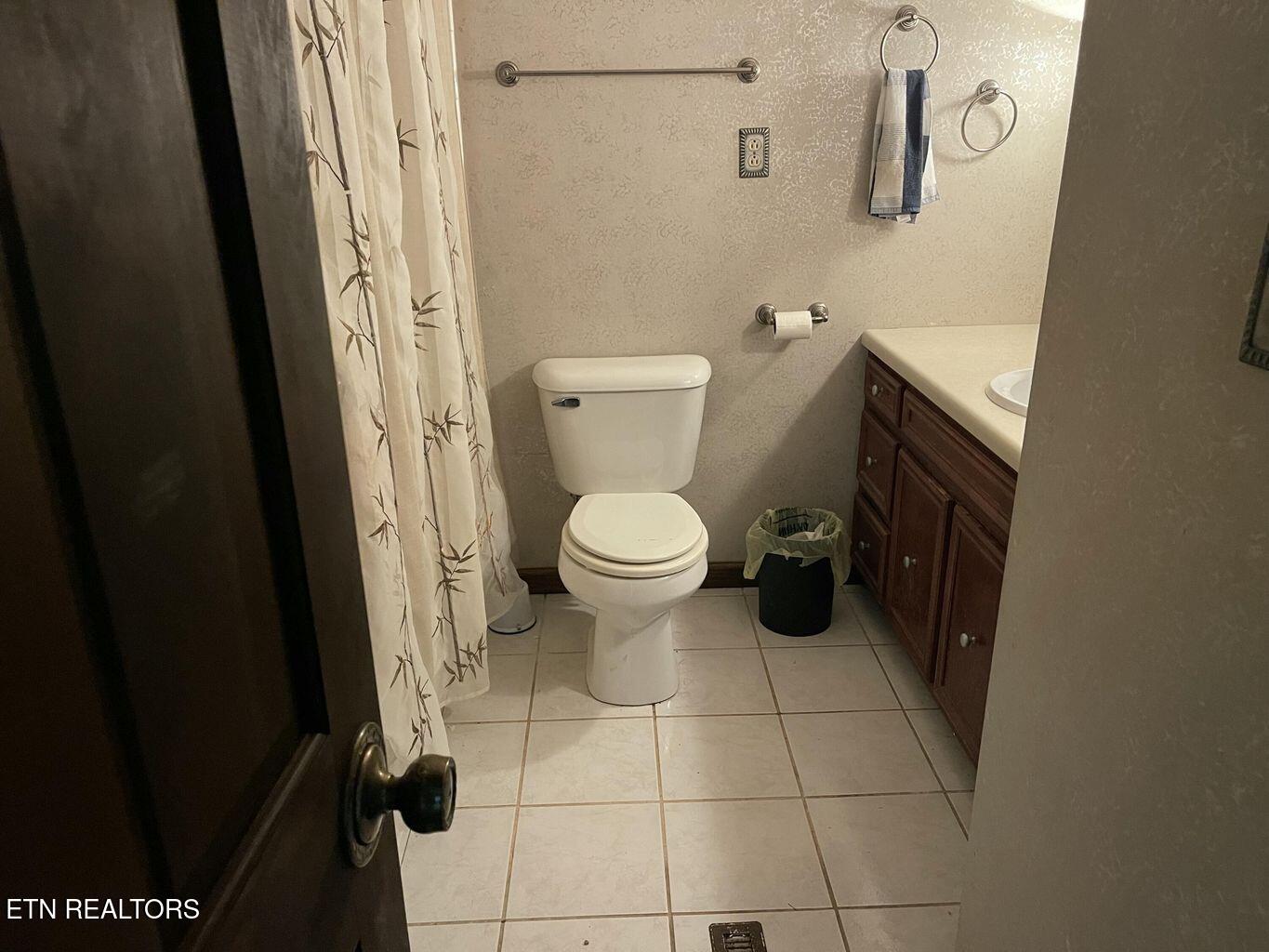 409 Fairview Road Middlesboro, KY 40965 - Photo 22 of 31 20251223173506236142000000-o