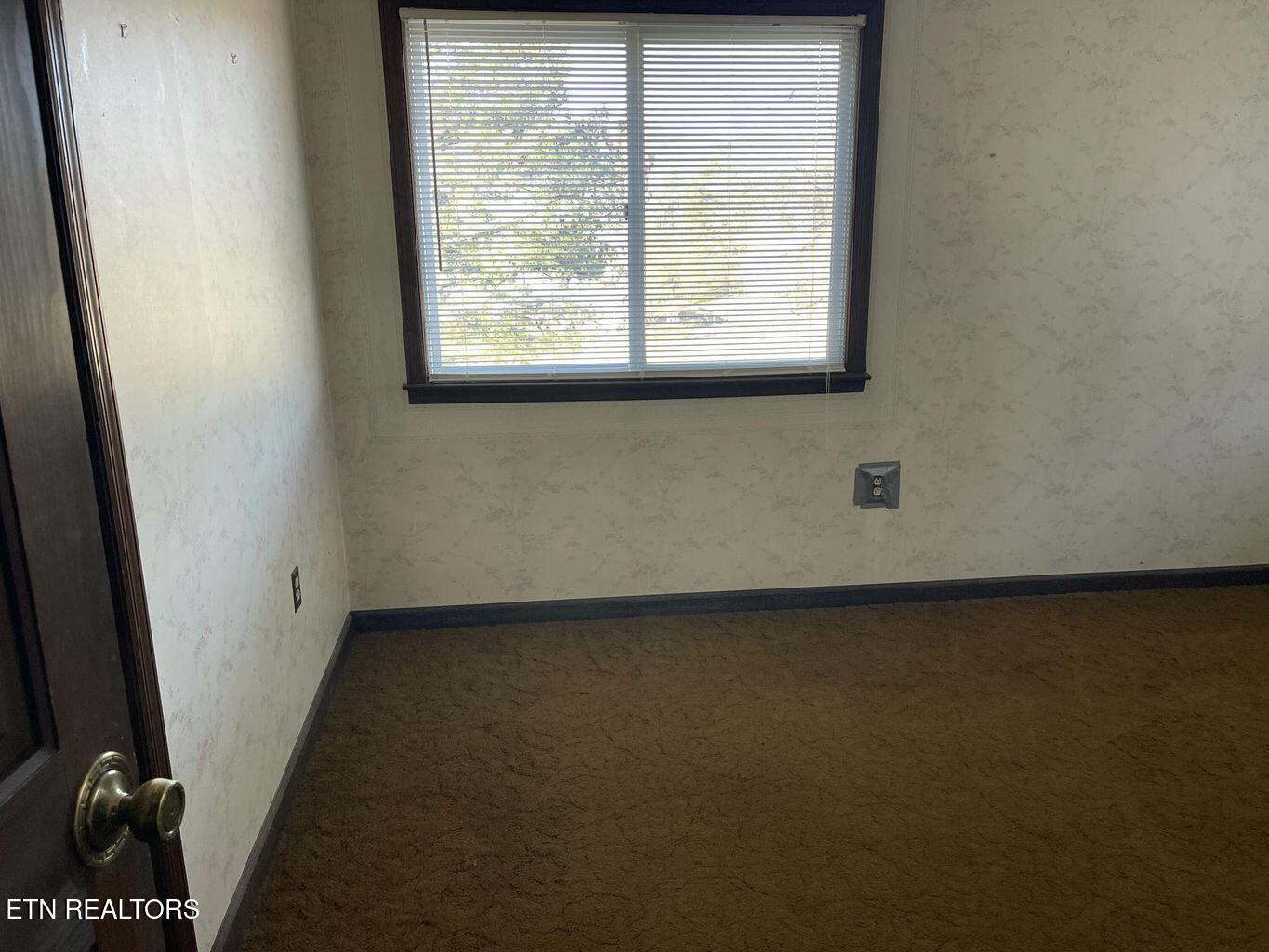 409 Fairview Road Middlesboro, KY 40965 - Photo 26 of 31 20251223173526117405000000-o