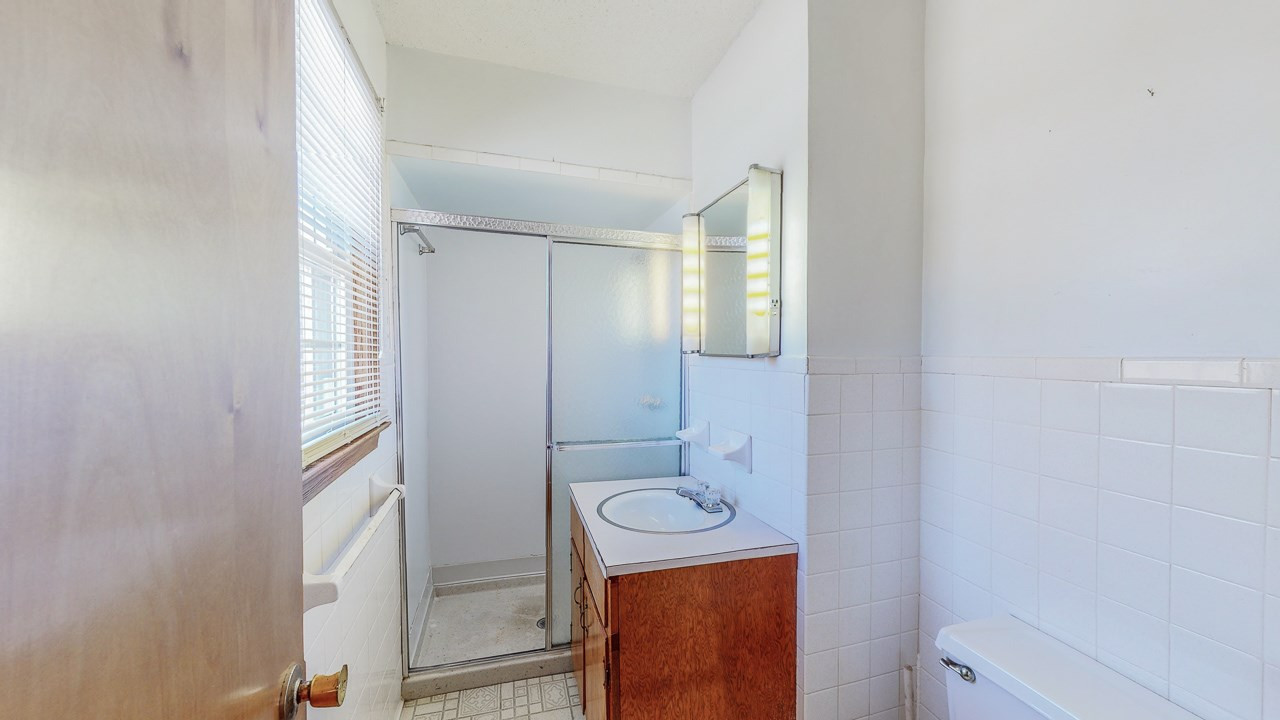 122 Henderson Road Roxboro, NC 27573 - Photo 17 of 27 Photo 17
