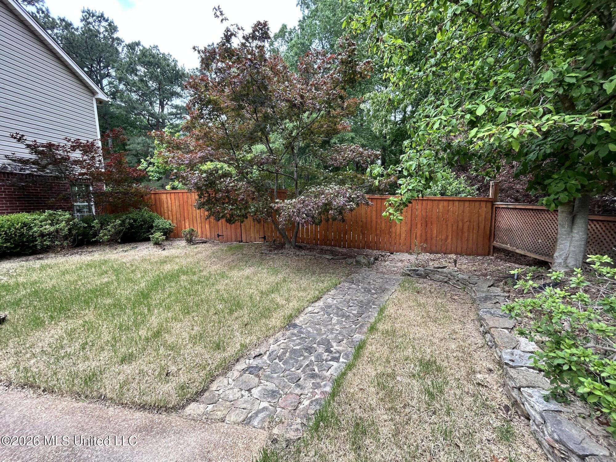 7684 Rigmoore Point North Olive Branch, MS 38654 - Photo 58 of 58 Gate from driveway