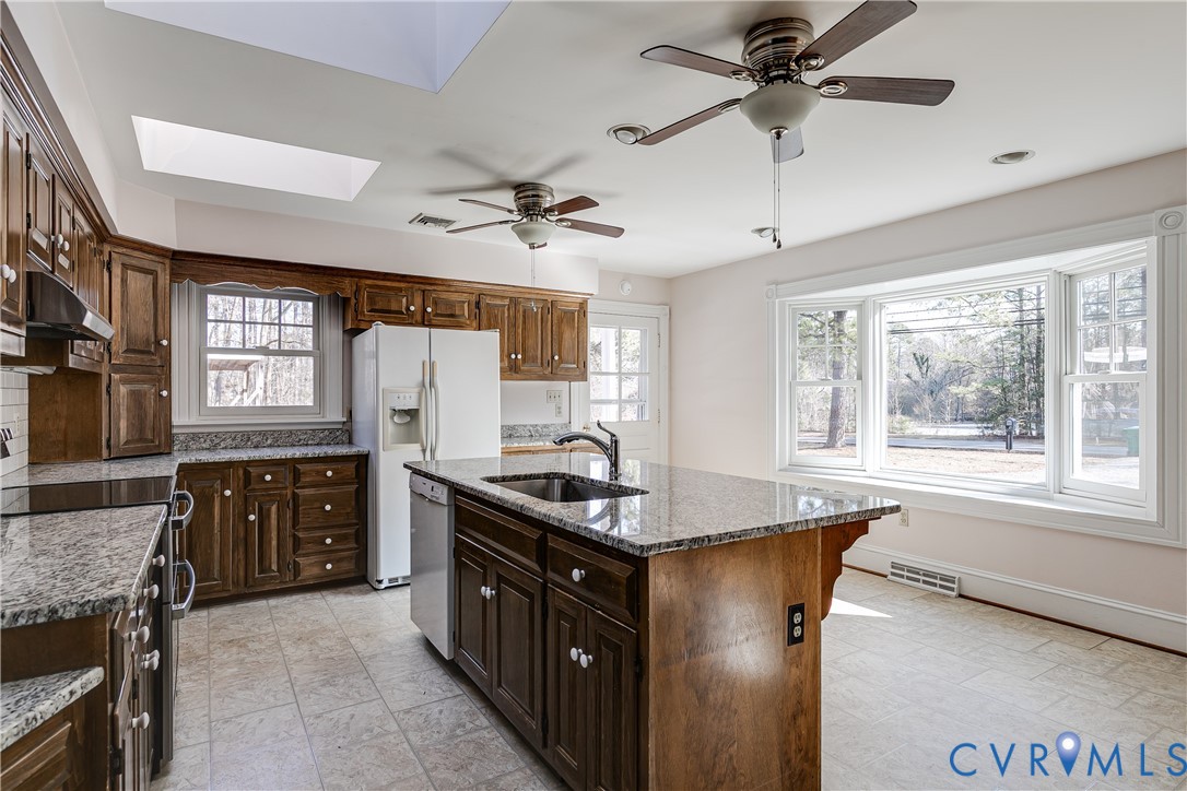10336 Purcell Road Henrico, VA 23228 - Photo 14 of 41 Gallery Image 14
