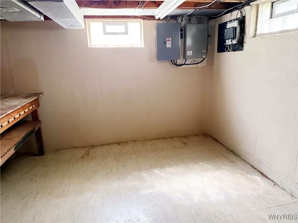 $2,999 | 59 Laurie Lea, Amherst, NY 14221