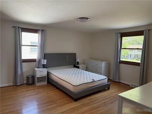 $2,999 | 59 Laurie Lea, Amherst, NY 14221