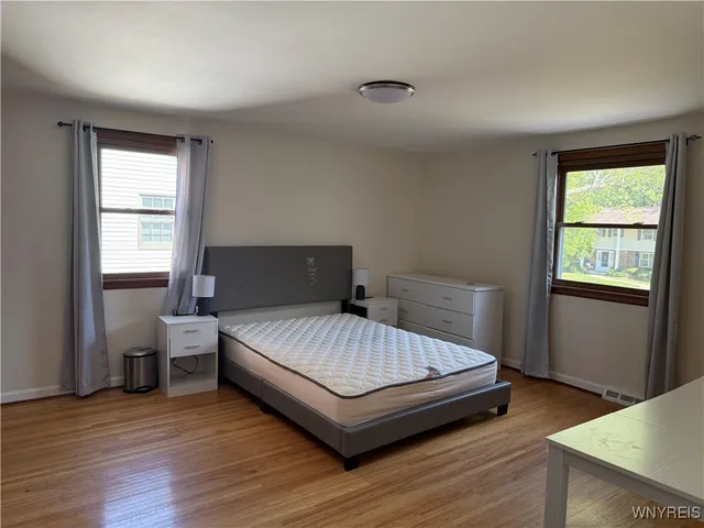 $2,999 | 59 Laurie Lea, Amherst, NY 14221