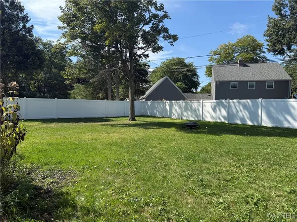 $2,999 | 59 Laurie Lea, Amherst, NY 14221