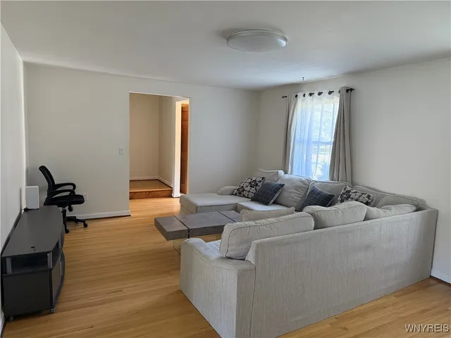 $2,999 | 59 Laurie Lea, Amherst, NY 14221