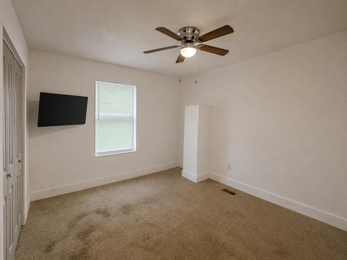 1127 East Pacific Street Springfield, MO 65803 - Photo 8 of 19 Primary 01b