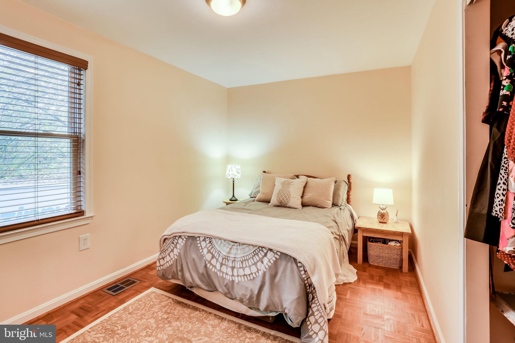 7811 Fordson Road Alexandria, VA 22306 - Photo 26 of 51 Bedroom 2