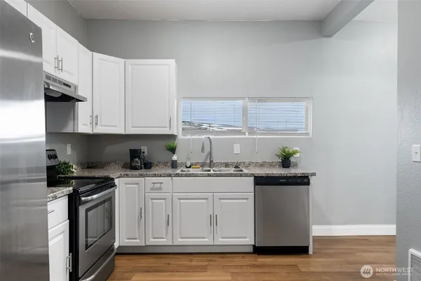 $699,000 | 615 Martin Luther King Junior Way, Tacoma, WA 98405