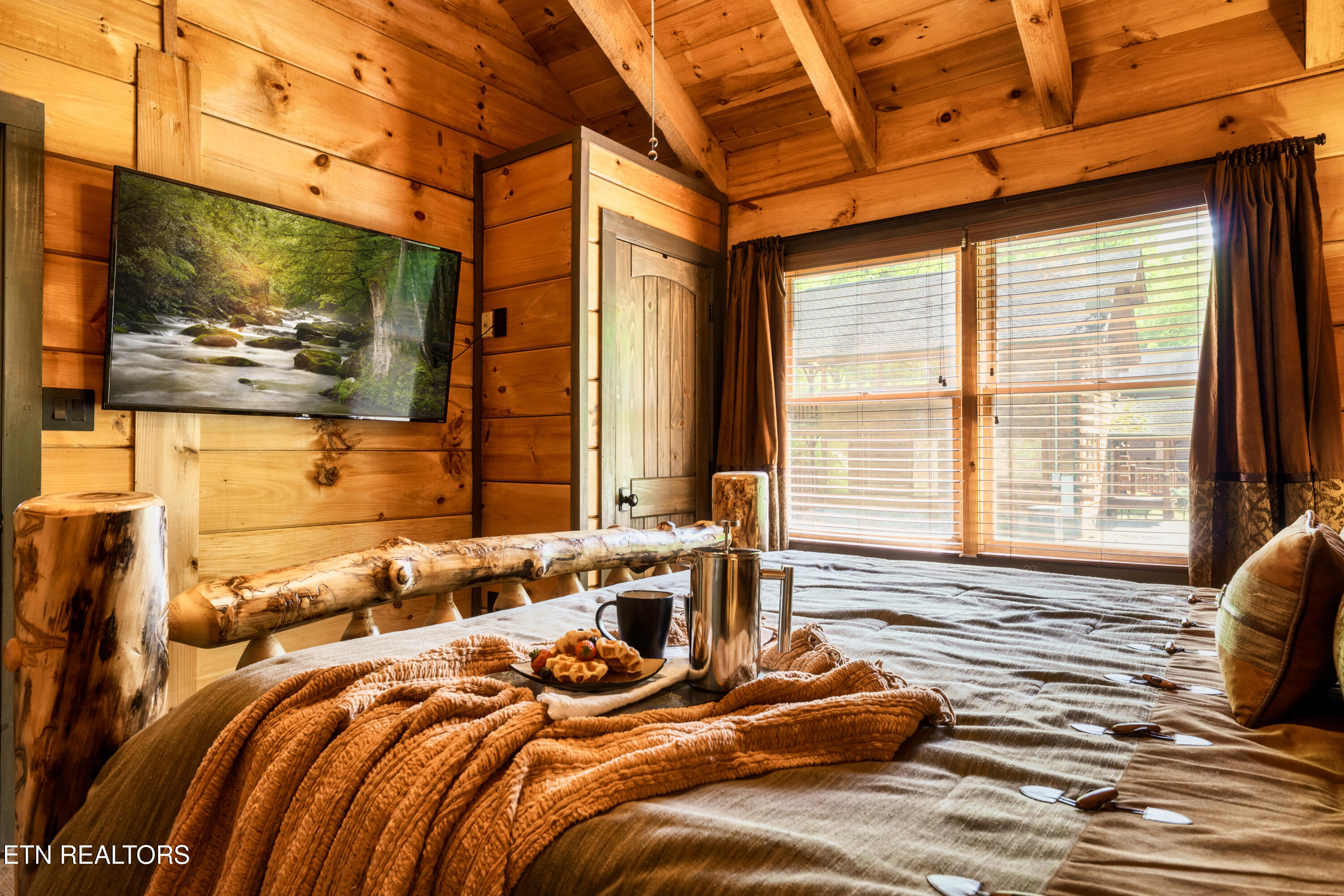 347 Caney Creek Road Pigeon Forge, TN 37863 - Photo 13 of 41 14