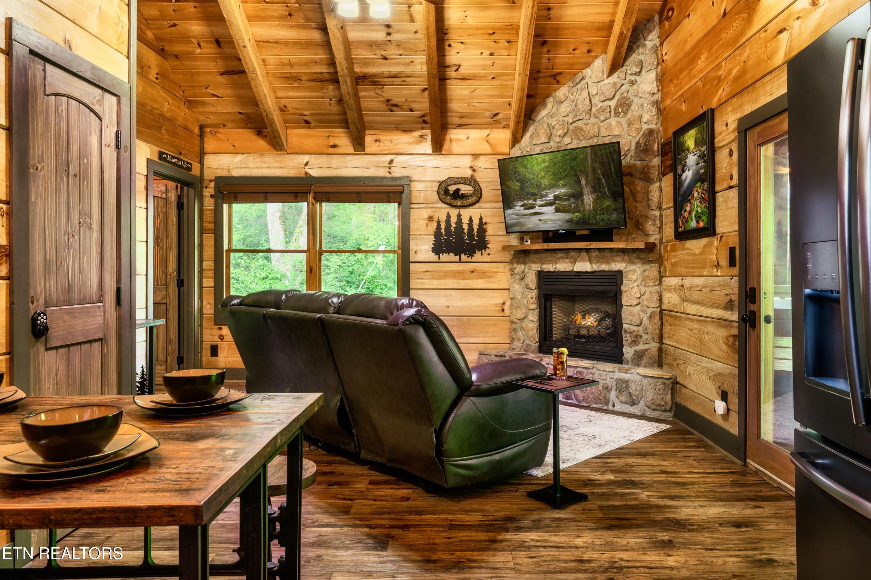 347 Caney Creek Road Pigeon Forge, TN 37863 - Photo 18 of 41 20