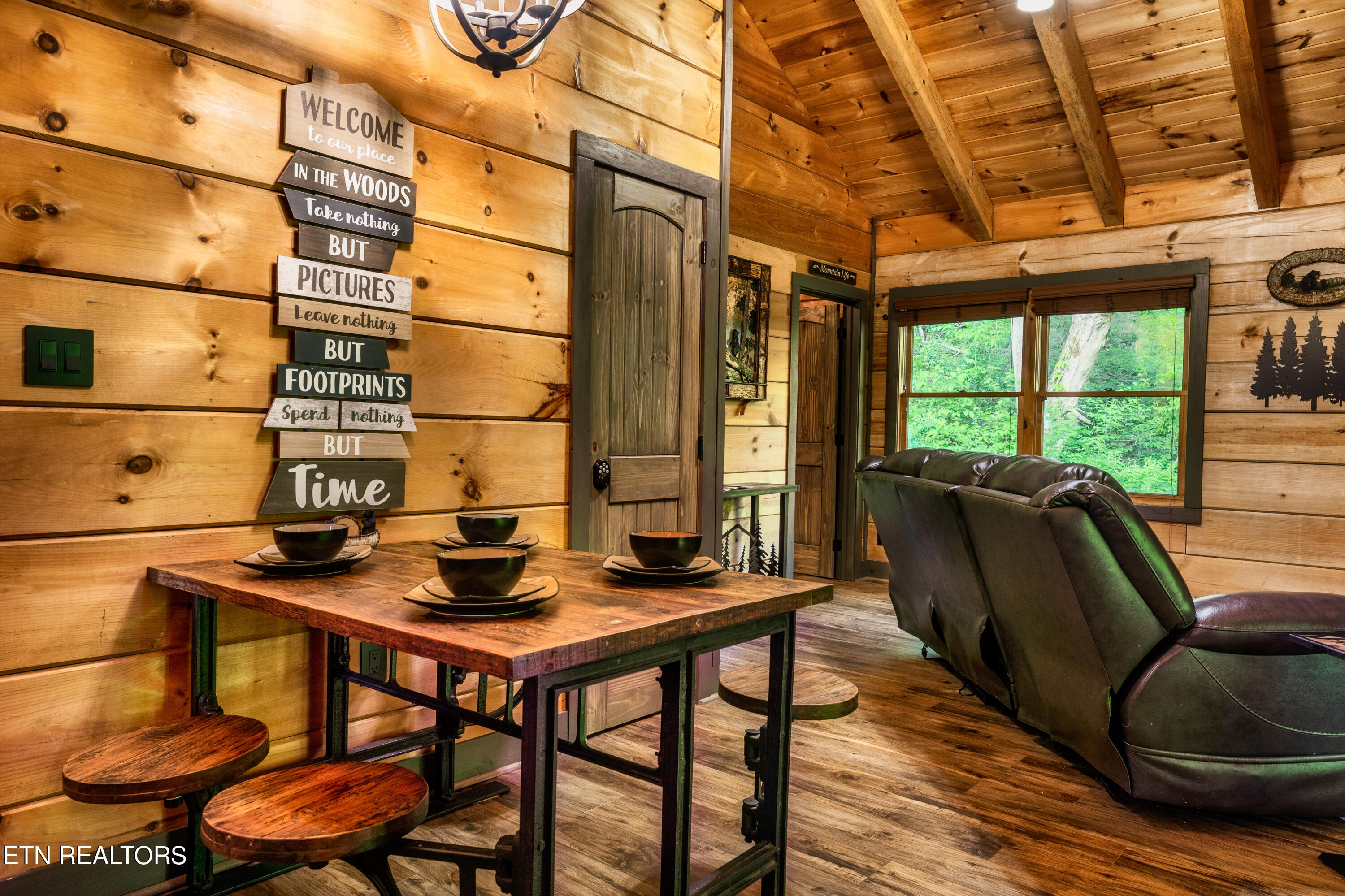 347 Caney Creek Road Pigeon Forge, TN 37863 - Photo 19 of 41 22