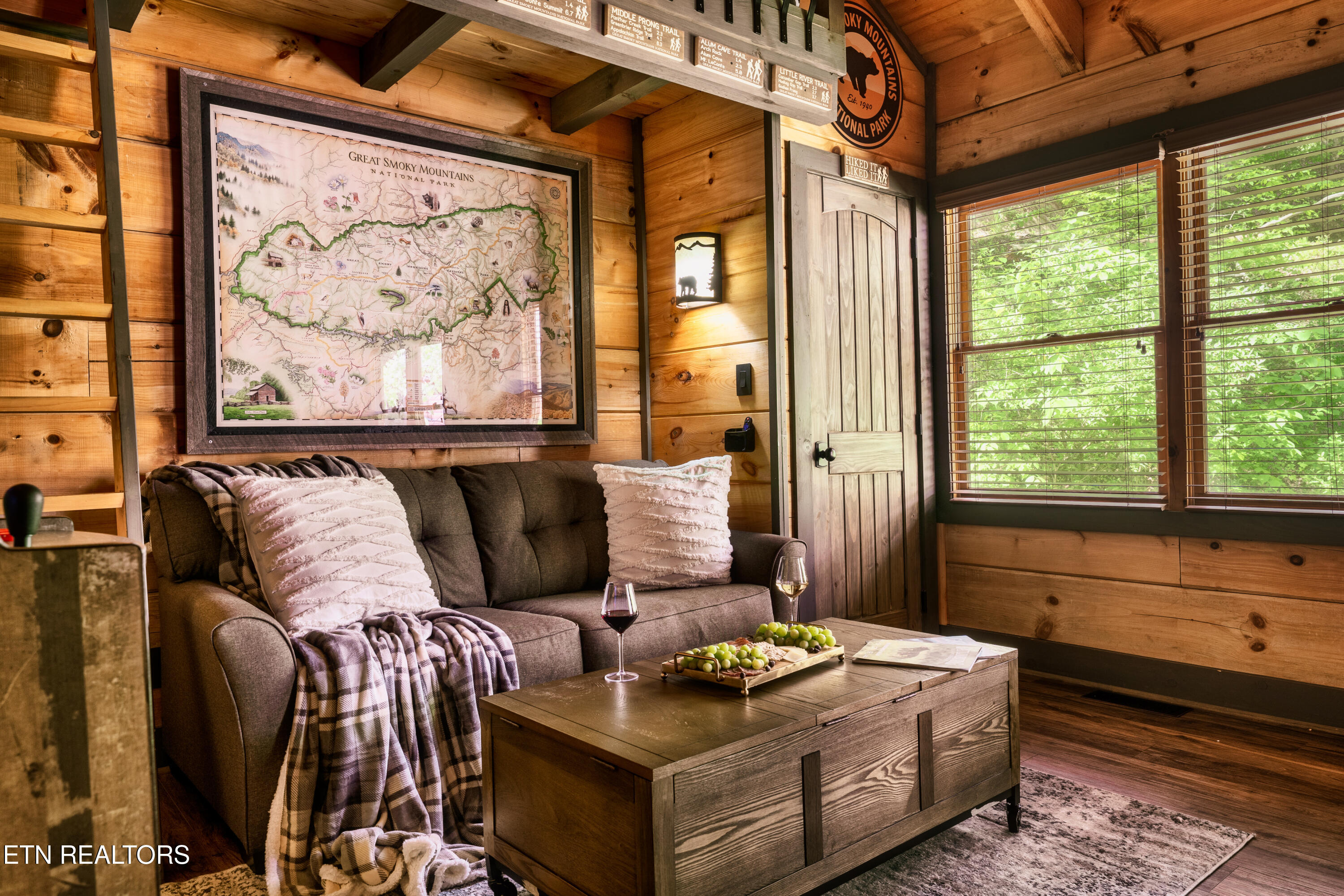 347 Caney Creek Road Pigeon Forge, TN 37863 - Photo 7 of 41 07