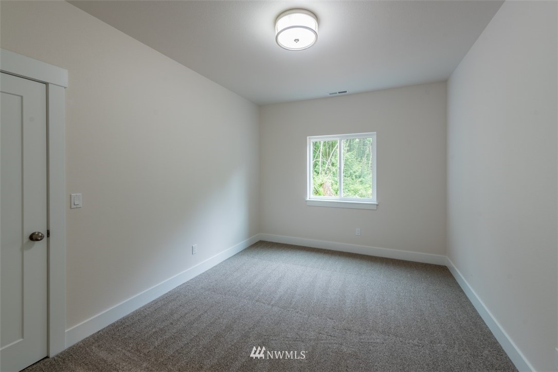23547 Mosier Road Sedro-Woolley, WA 98284 - Photo 14 of 23 Gallery Image 14