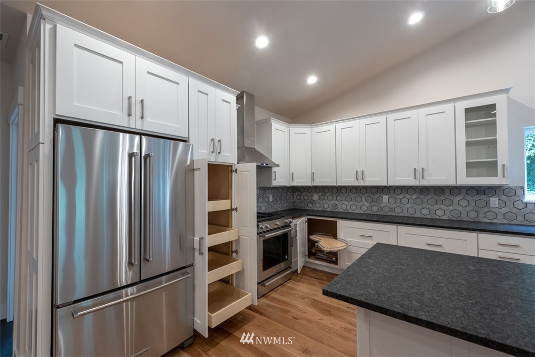 23547 Mosier Road Sedro-Woolley, WA 98284 - Photo 4 of 23 Gallery Image 4