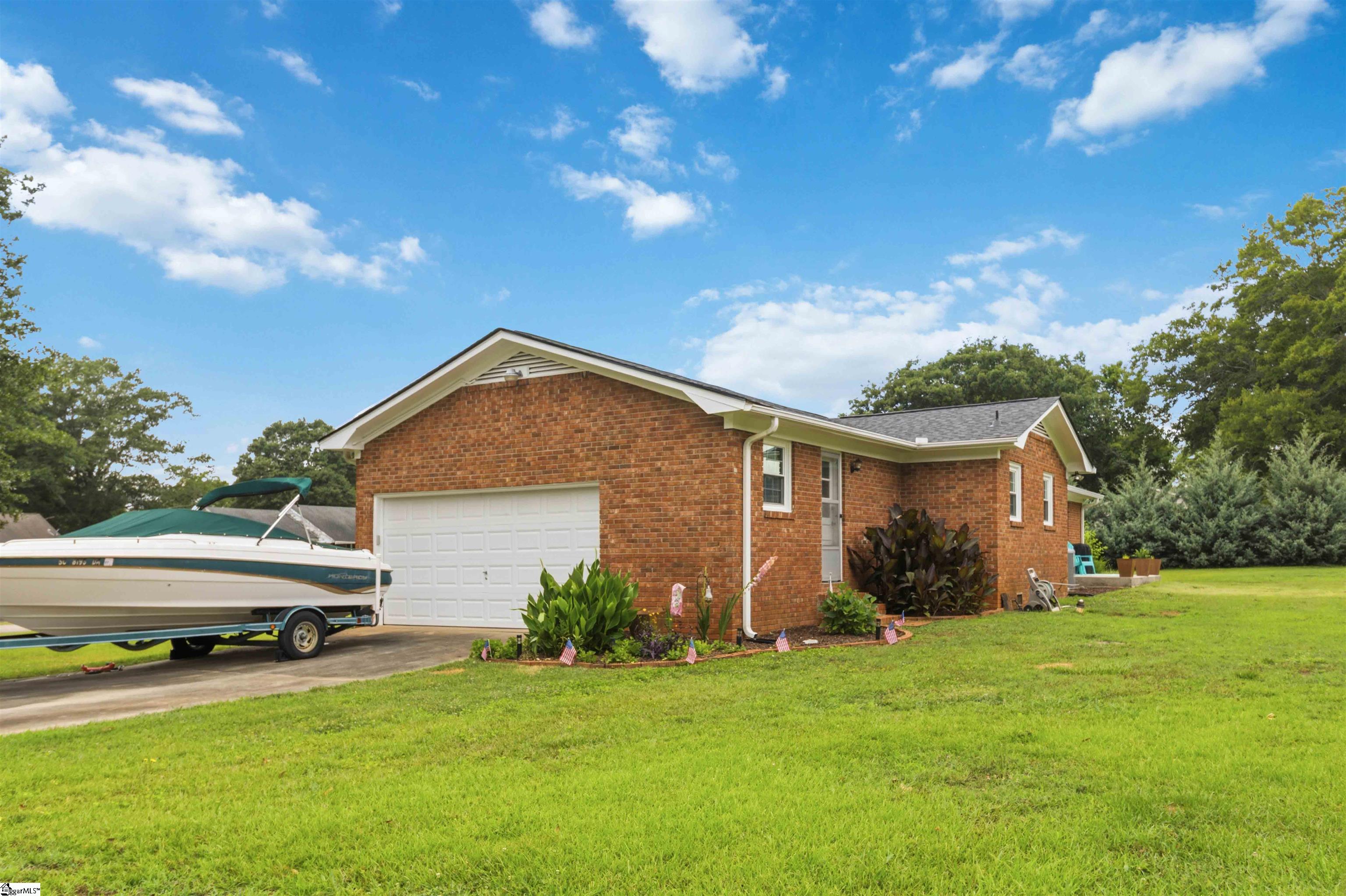 111 Merri Lane Easley, SC 29642 - Photo 32 of 41