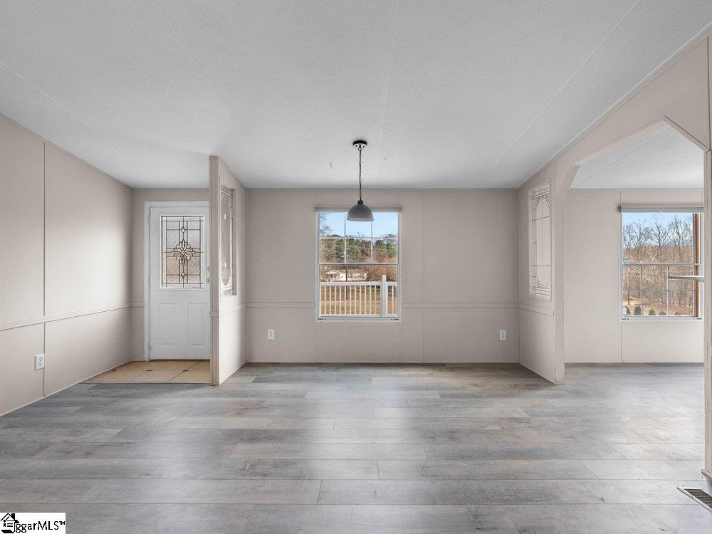 335 Groce Meadow Road Taylors, SC 29687 - Photo 12 of 36 Gallery Image 12