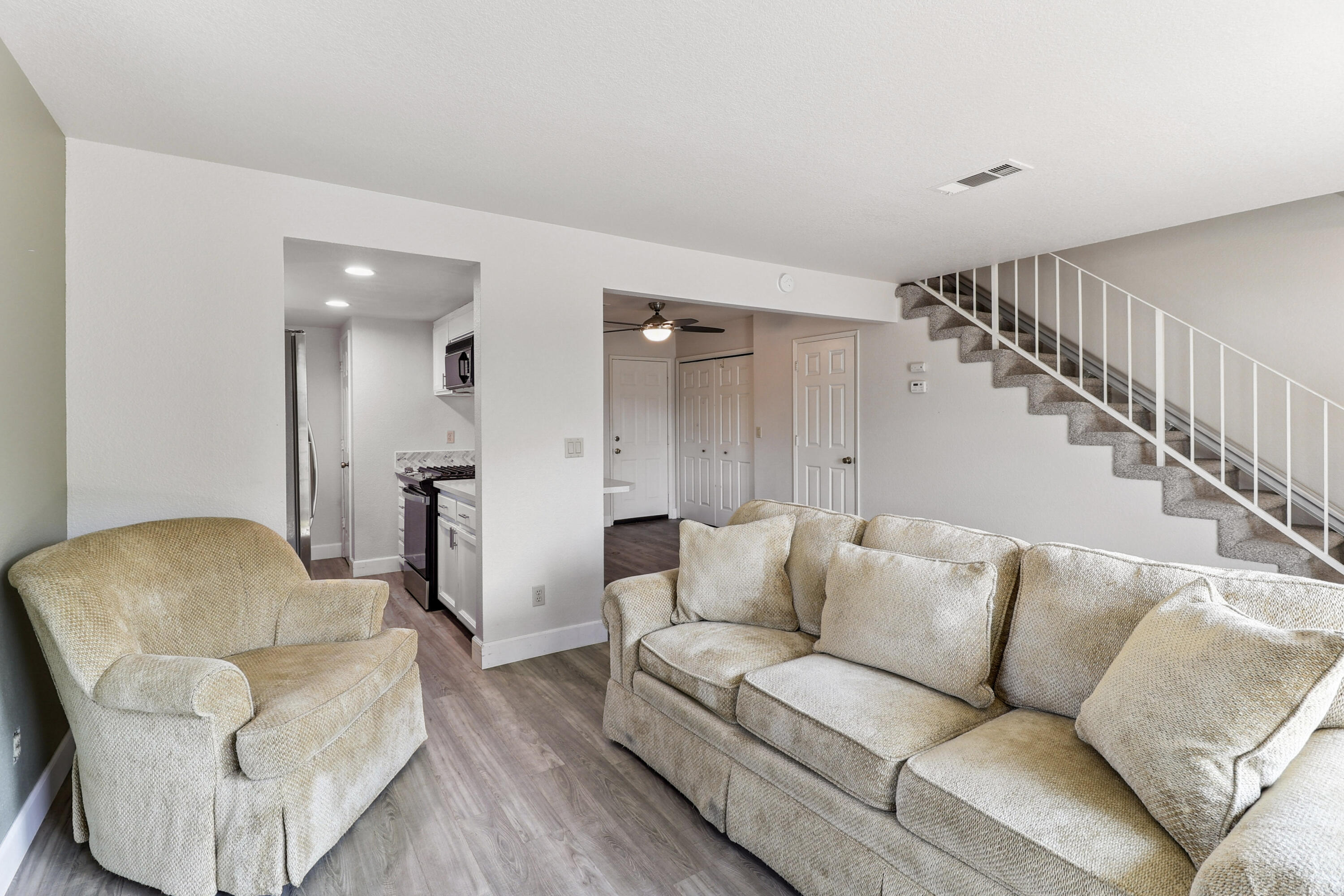 200 Ridgetop Drive, Unit 4 Redding, CA 96003 - Photo 17 of 34 17-01