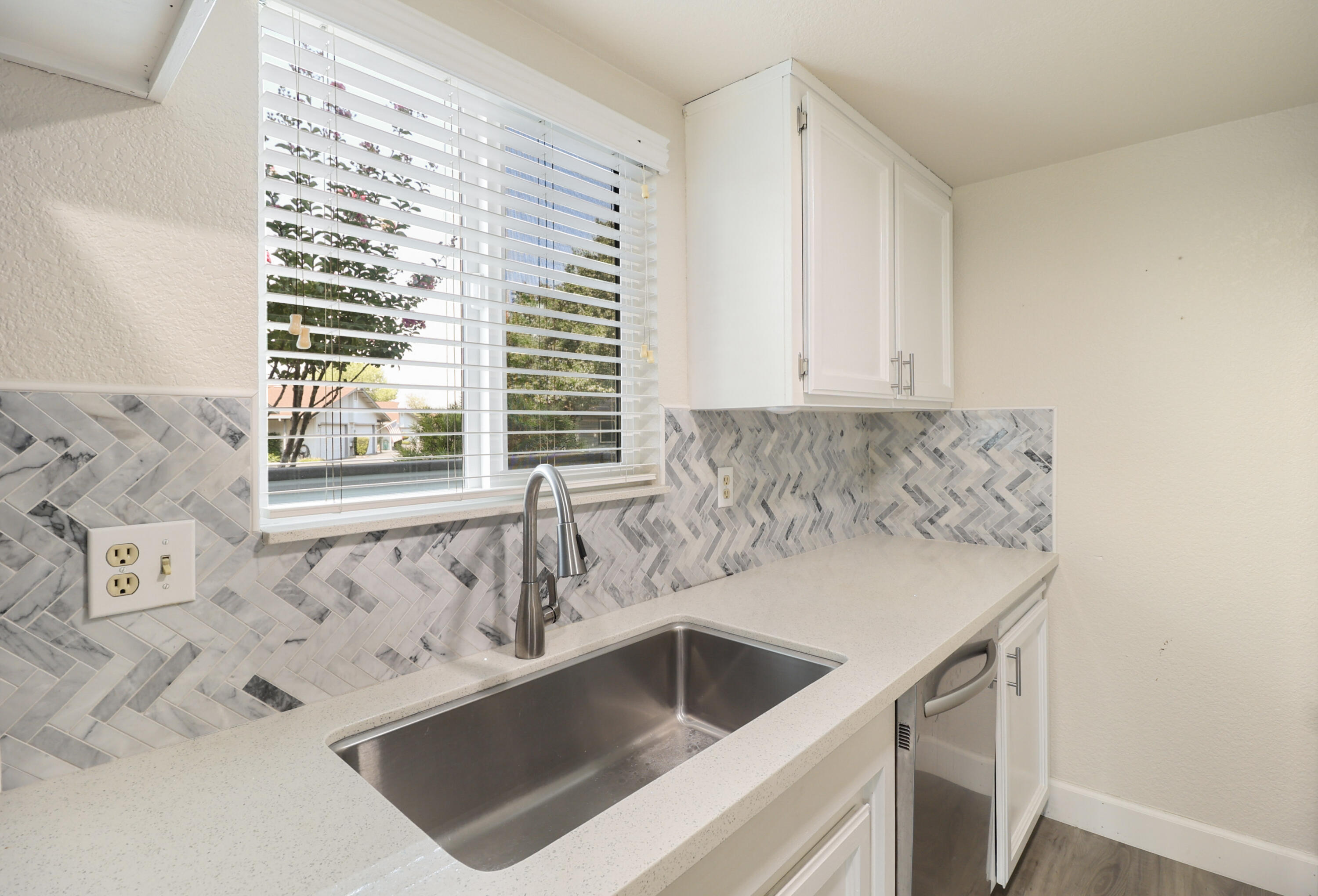 200 Ridgetop Drive, Unit 4 Redding, CA 96003 - Photo 20 of 34 20-07