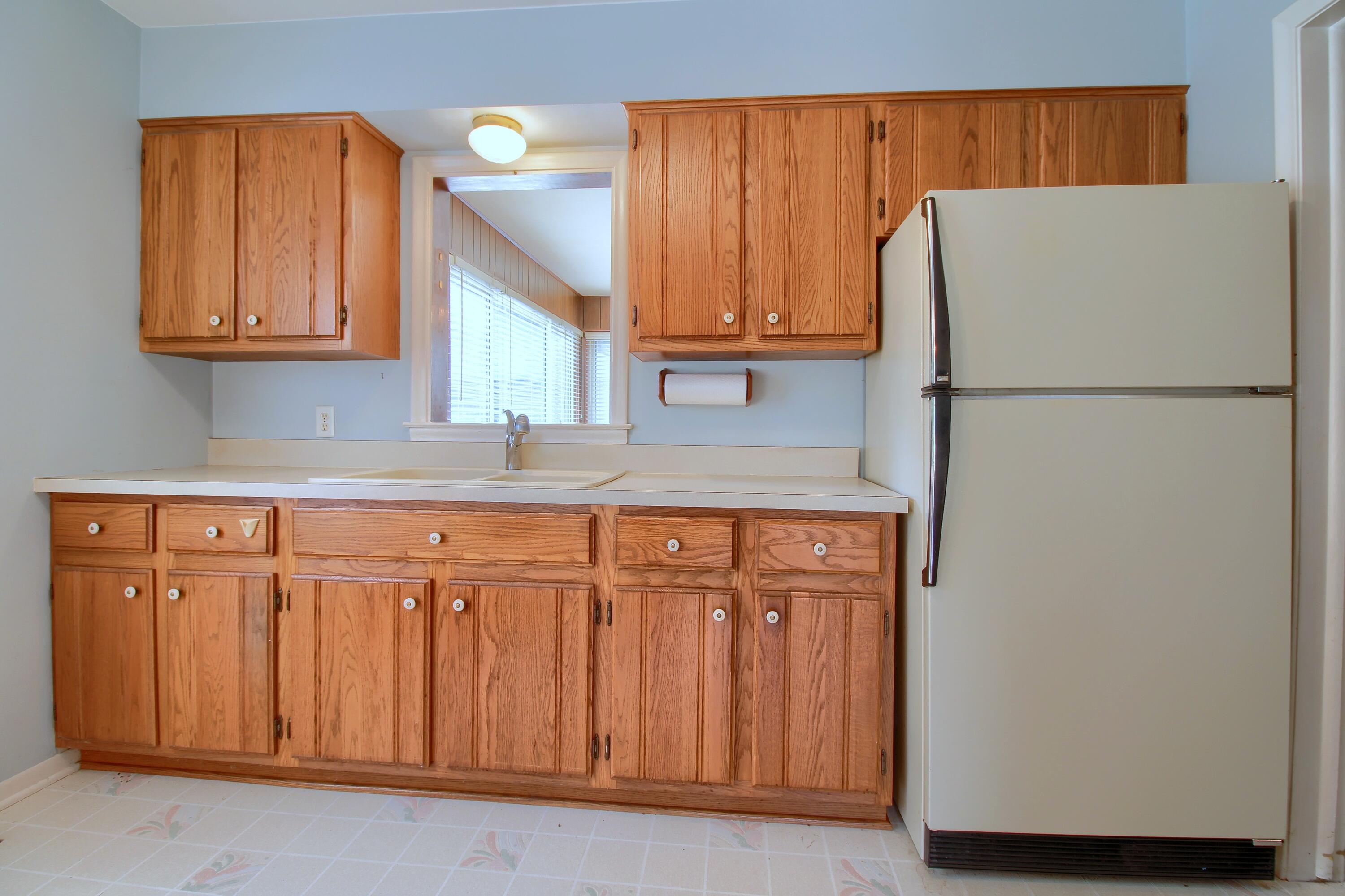 3389 Beaumont Road Ann Arbor, MI 48105 - Photo 12 of 35 9-Kitchen-2nd-View