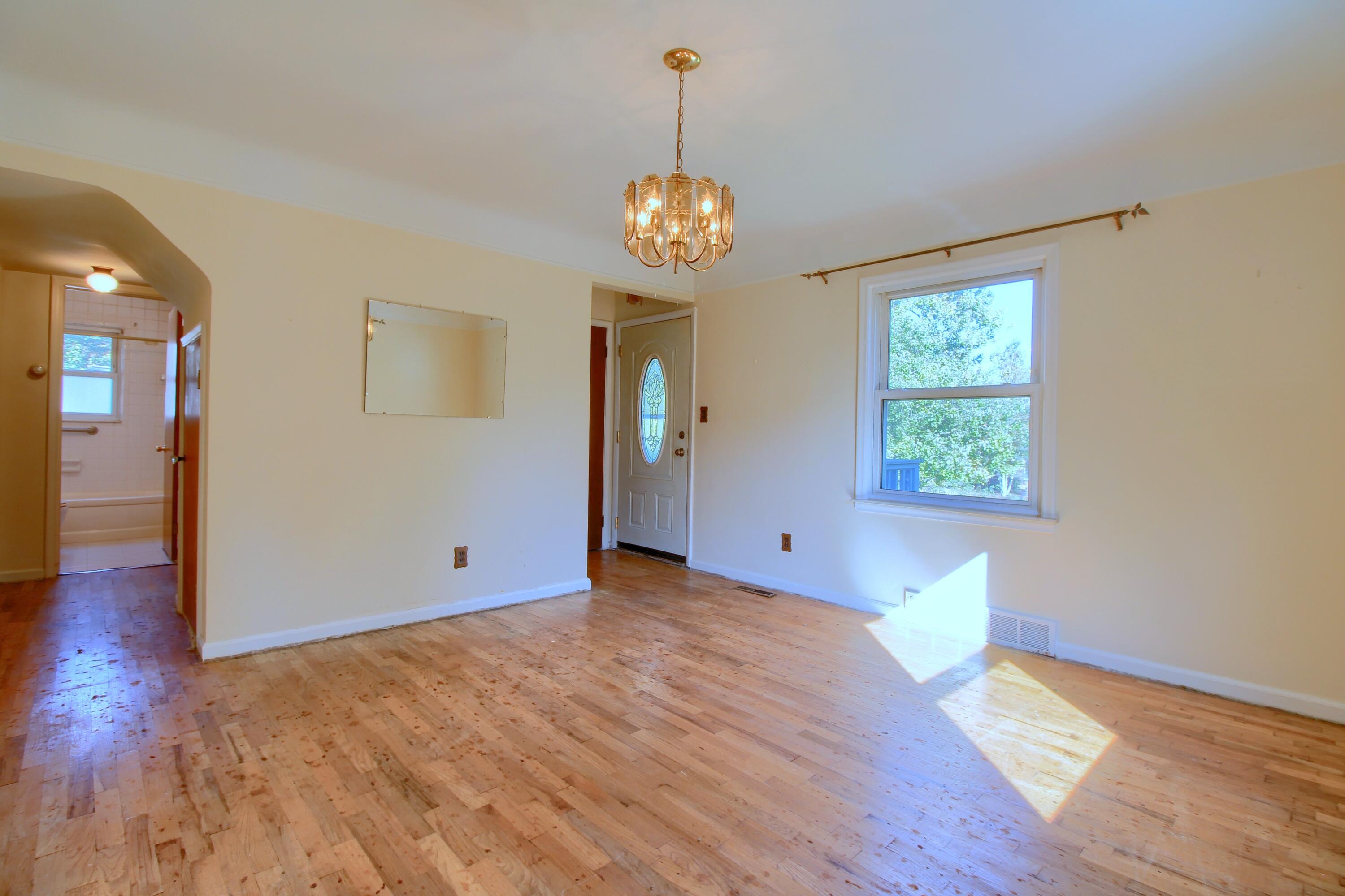 3389 Beaumont Road Ann Arbor, MI 48105 - Photo 9 of 35 6-Living-Room-2nd-View