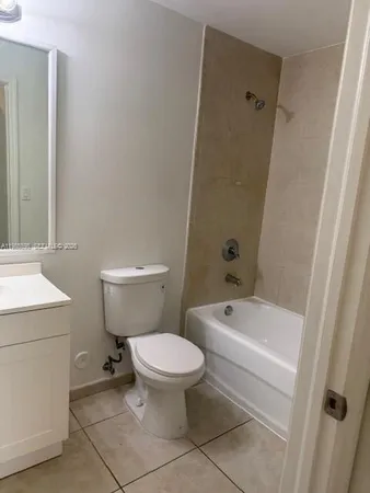 $2,300 | 7200 Northwest 114th Avenue, Unit 111, Doral, FL 33178