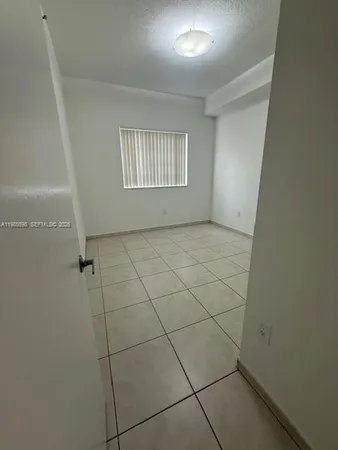 $2,300 | 7200 Northwest 114th Avenue, Unit 111, Doral, FL 33178