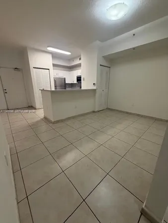 $2,300 | 7200 Northwest 114th Avenue, Unit 111, Doral, FL 33178