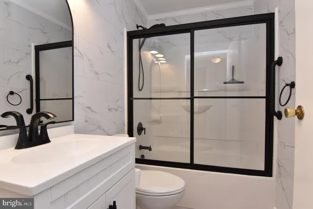 $310,000 | 521 West Locust Street, Seaford, DE 19973