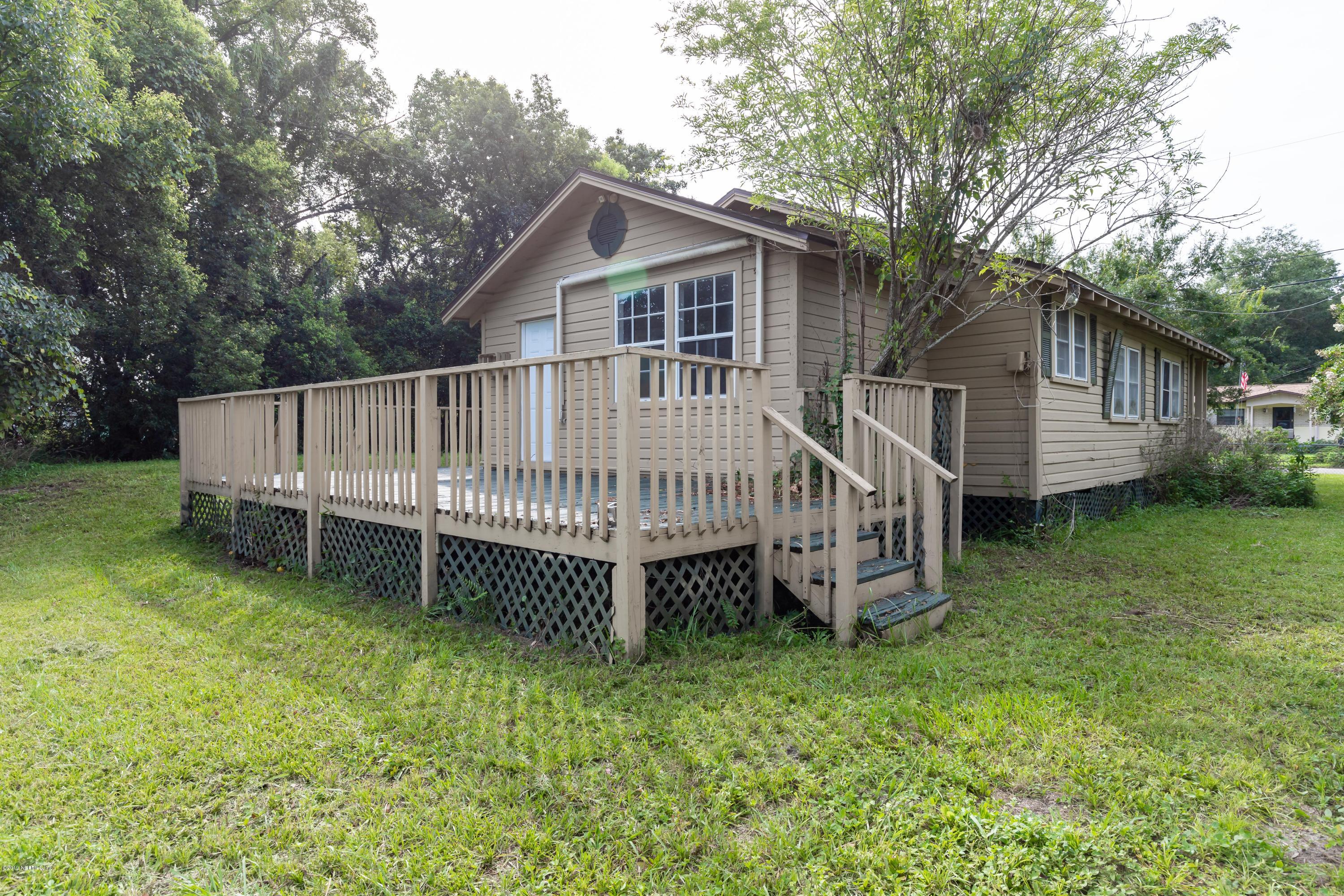 1475 Ron Road Jacksonville, FL 32210 - Photo 10 of 35 10