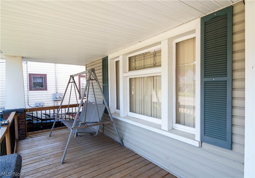 4258 Valley Road Cleveland, OH 44109 - Photo 3 of 22