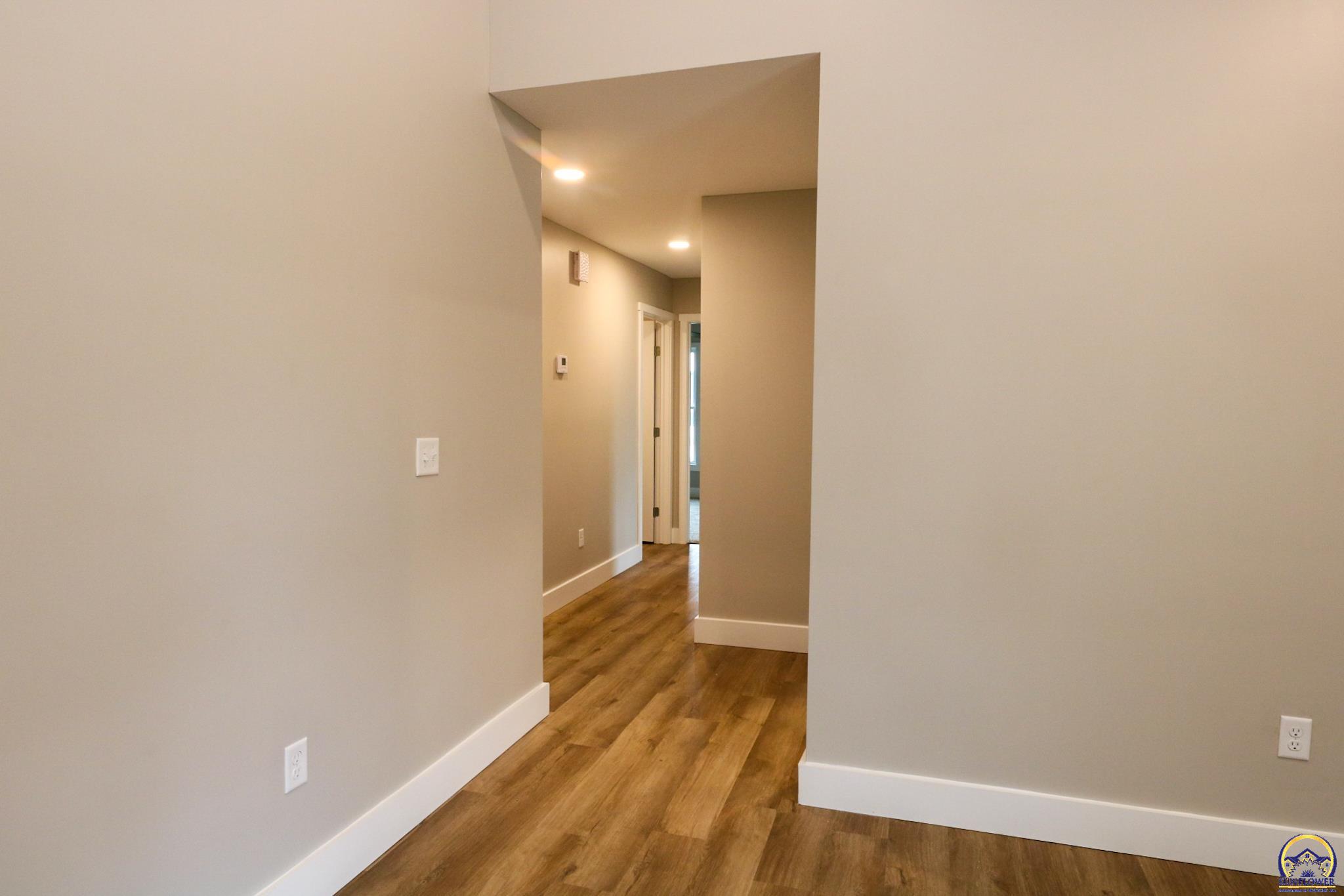 702 South 8th Street Burlington, KS 66839 - Photo 21 of 62