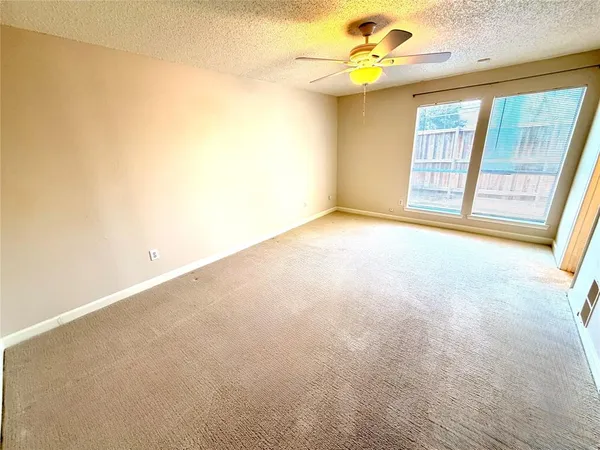 $2,050 | 2018 Tree House Lane, Plano, TX 75023