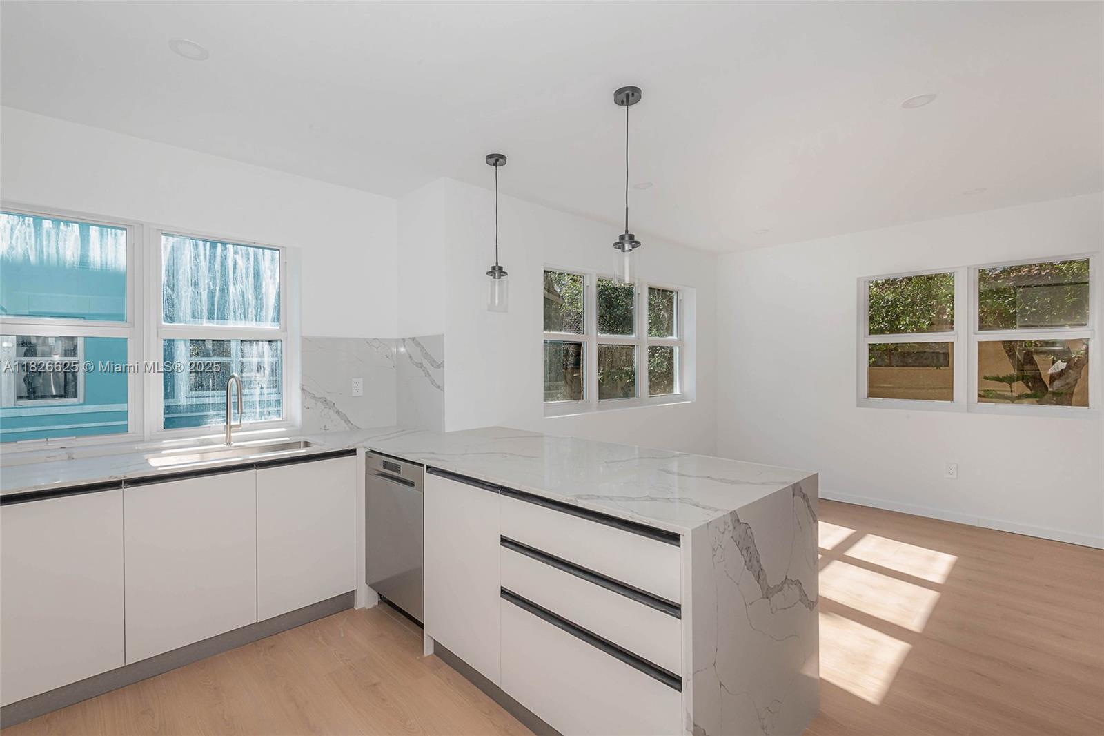 824 Southeast 12th Court, Unit 1 Fort Lauderdale, FL 33316 - Photo 10 of 26