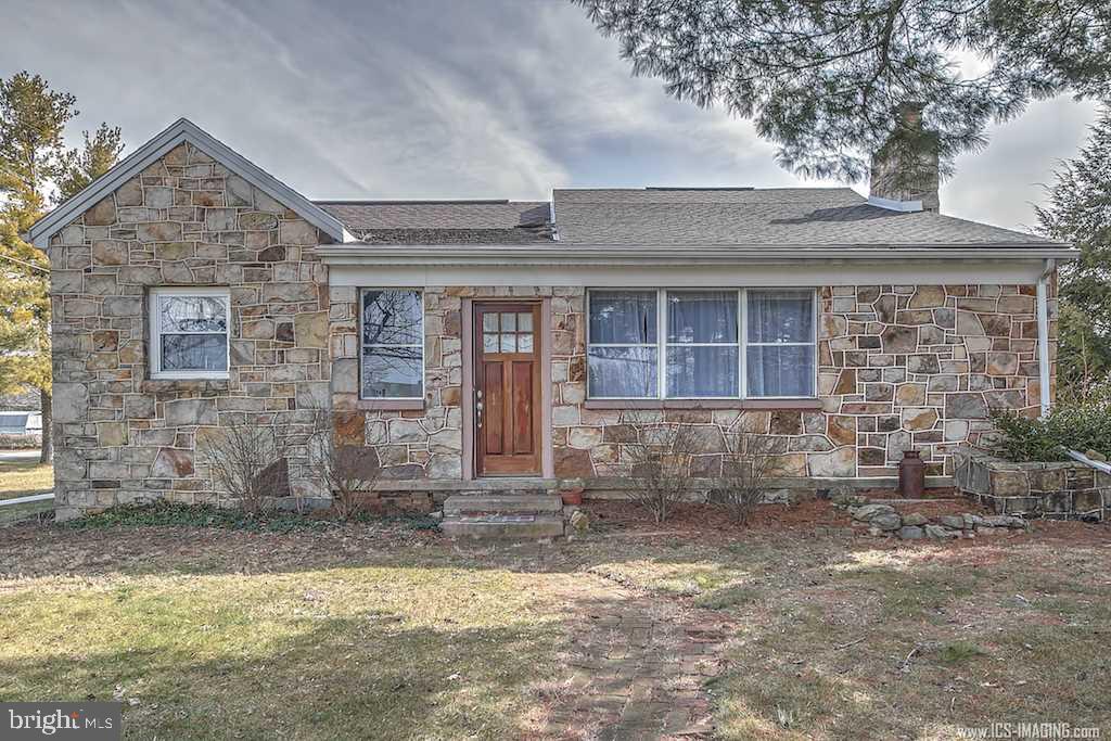 3029 Spring Road Carlisle, PA 17013 - Photo 1 of 24 Gallery Image 1
