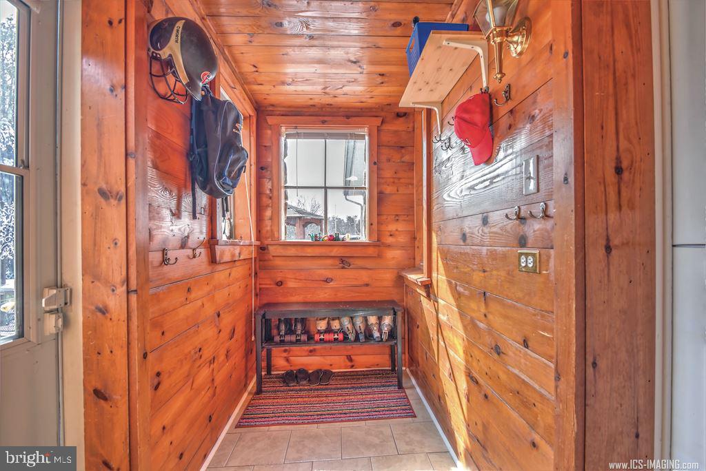 3029 Spring Road Carlisle, PA 17013 - Photo 22 of 24 Gallery Image 22