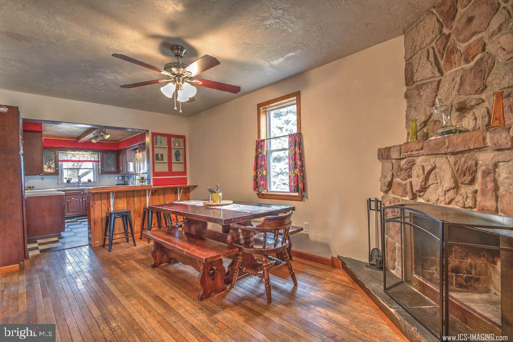 3029 Spring Road Carlisle, PA 17013 - Photo 8 of 24 Gallery Image 8