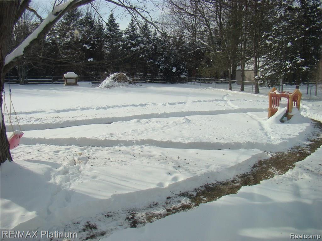 10077 West Stanley Road Flushing, MI 48433 - Photo 20 of 27