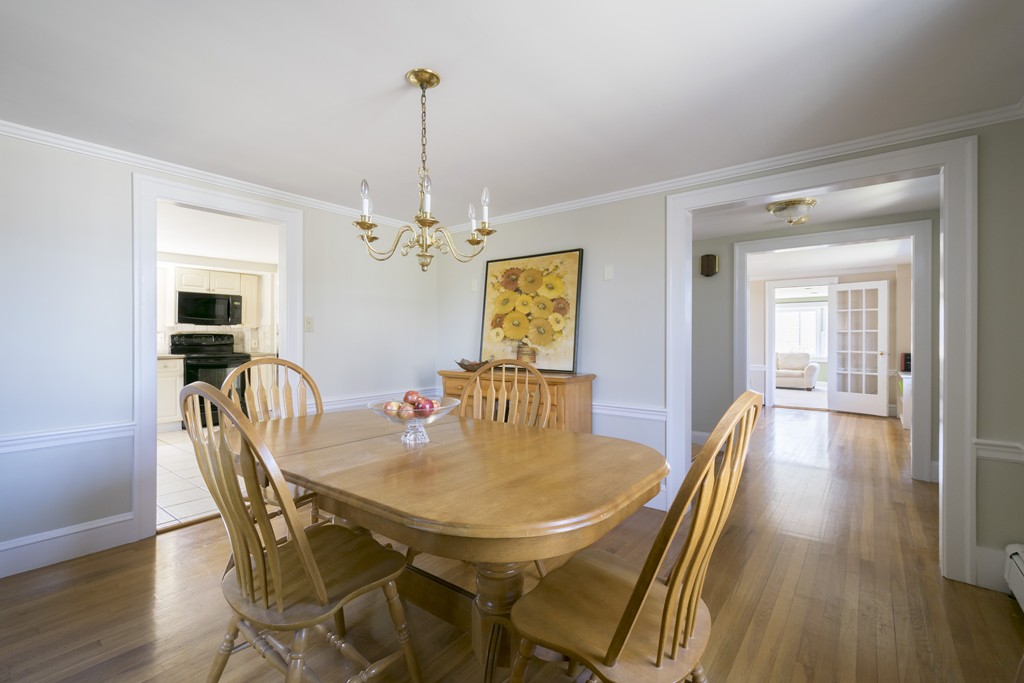 87 Simonds Road Lexington, MA 02420 - Photo 9 of 30