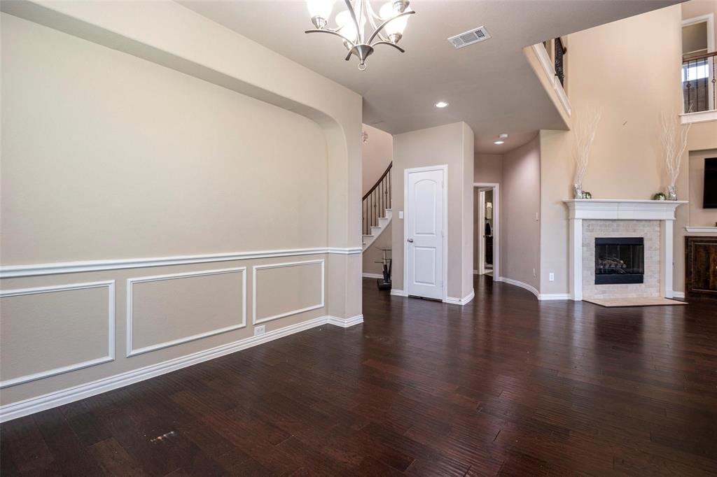 1398 Ranch Gate Lane Frisco, TX 75036 - Photo 10 of 36 Dining room