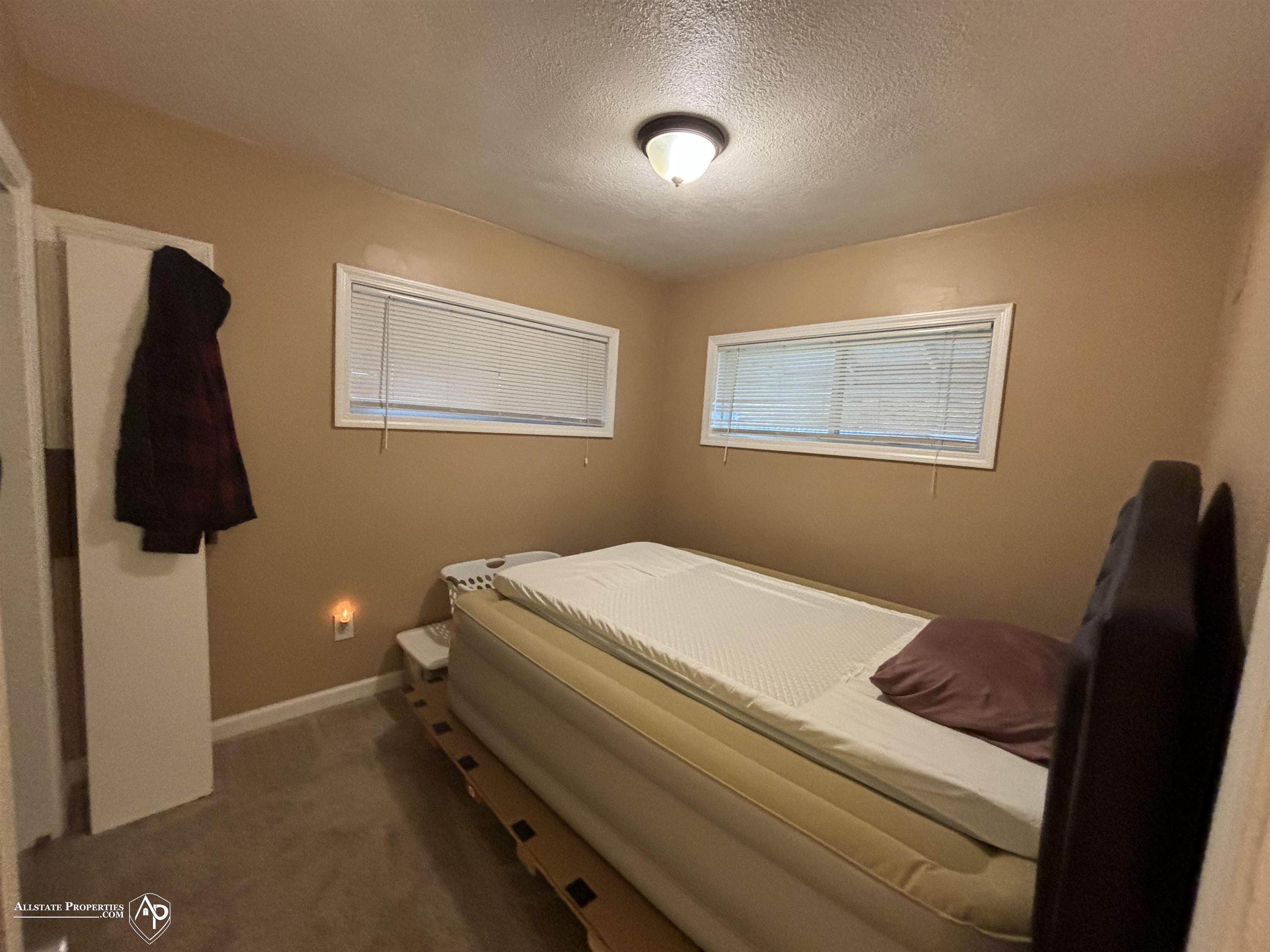 2060 Lavelle Road Flint, MI 48504 - Photo 6 of 15