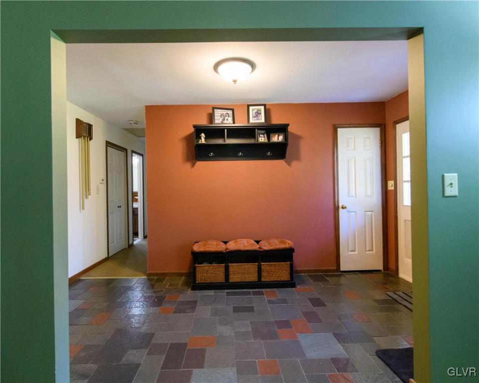 3 Koeck Road Columbia, NJ 07832 - Photo 6 of 23
