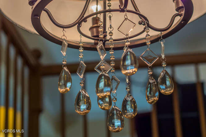 40 Valley Crest Road Simi Valley, CA 93065 - Photo 11 of 38 a view of light bulb
