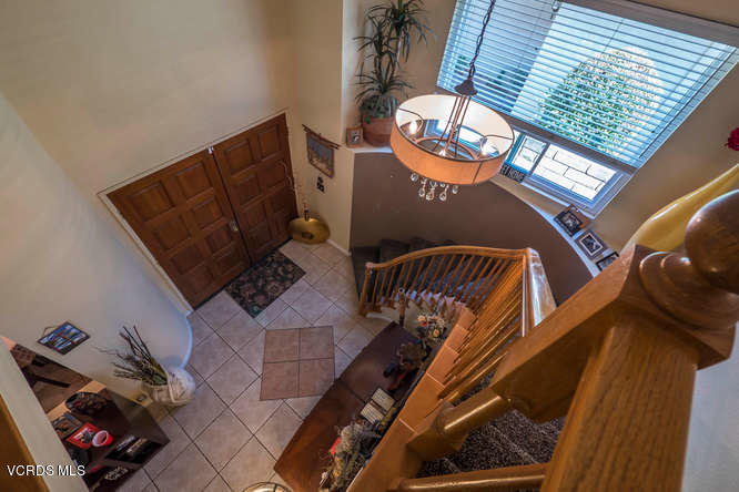 40 Valley Crest Road Simi Valley, CA 93065 - Photo 29 of 38 a view of an entryway with wooden floor