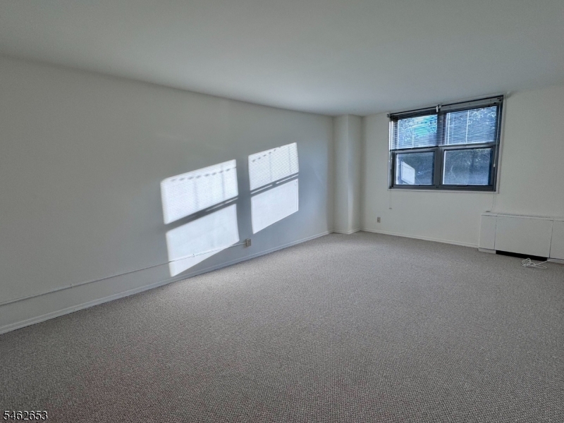 530 Valley Road, Unit 3S Montclair, NJ 07043 - Photo 14 of 22 Gallery Image 14
