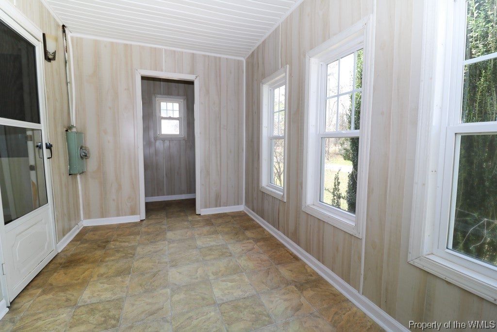 4237 Providence Road Hayes, VA 23072 - Photo 12 of 49 Gallery Image 12