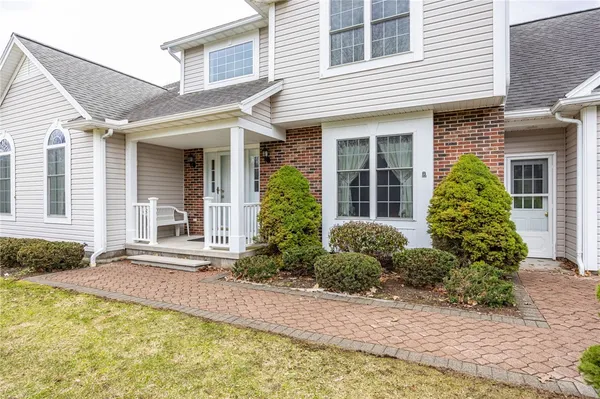 $619,900 | 2 Black Forest Drive, Ogden, NY 14559